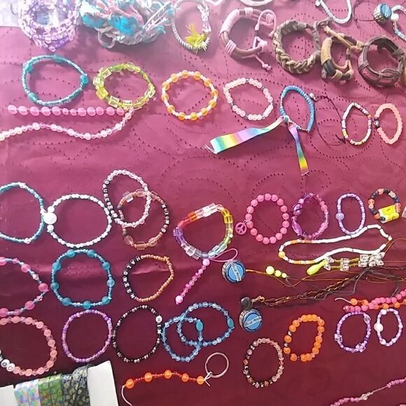 Marble galaxy beaded glass bracelet - Picture 3 of 3